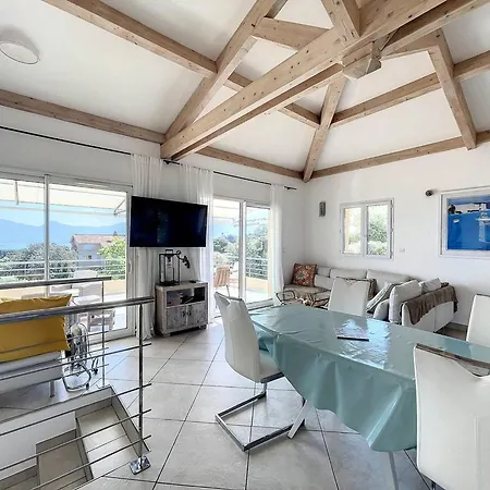 Villa D'exception Avec Vue Imprenable Sur La Mer Et Citadelle, Jacuzzi Et Confort Modern - Fr-1-719-17 Calvi